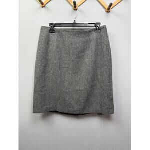 Requirements Skirt Womens size 14 Gray 100% wool straight skirt Made in‎ USA